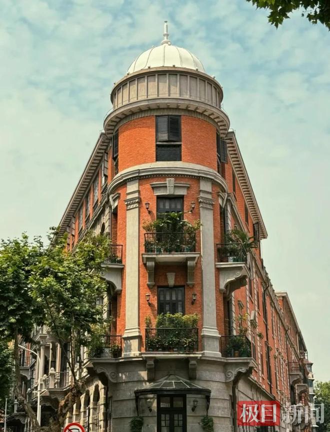 百年巴公房子茶香再续！从唐代煎茶到长嘴壶